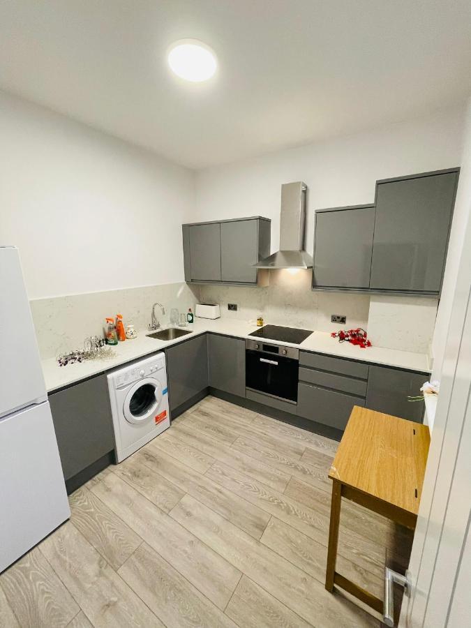 Apartment 91 Golborne Road W10 5nl